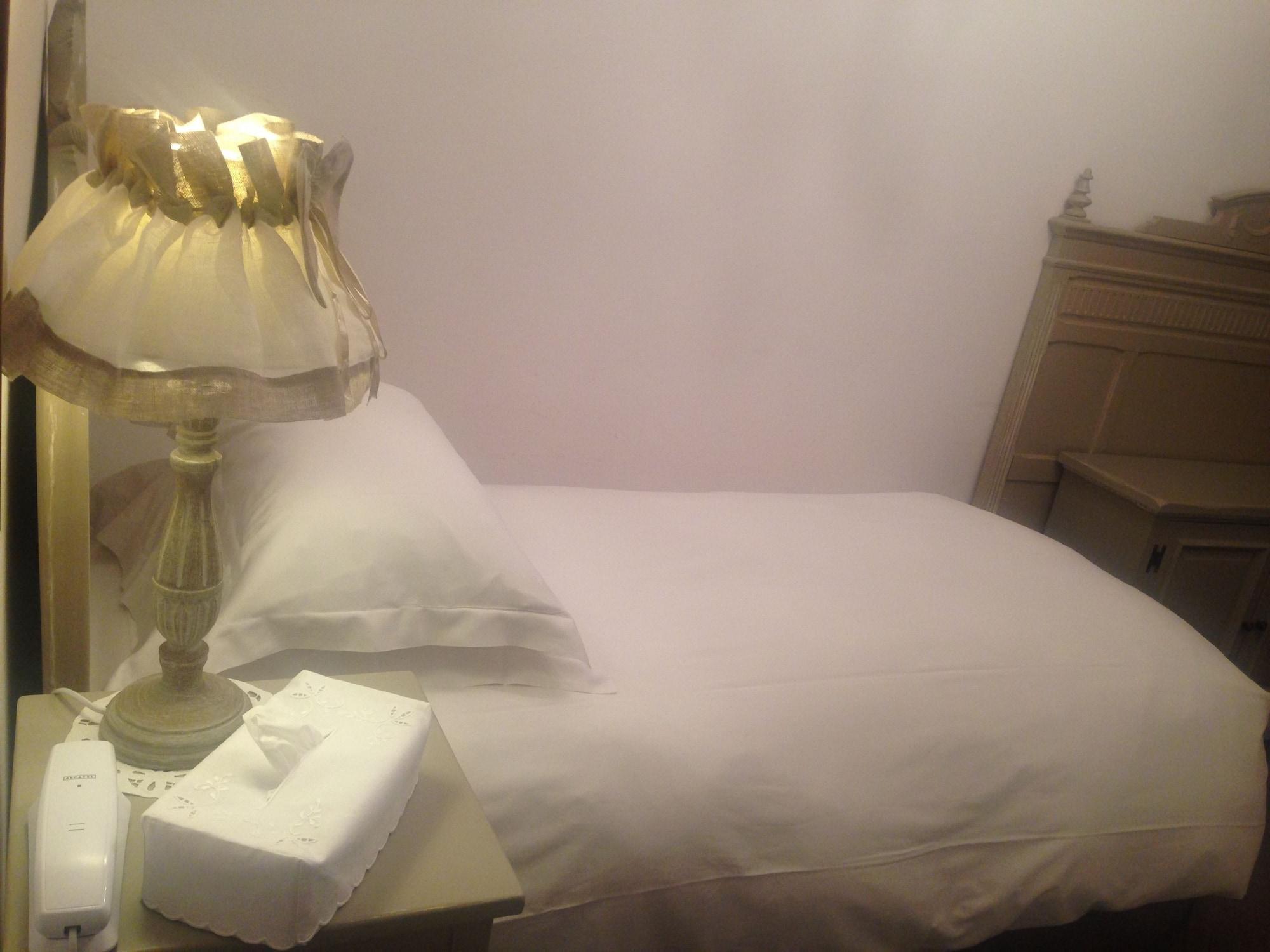 Hotel The Originals Domaine de Beaupré - Room Service Disponible Guebwiller Exterior foto
