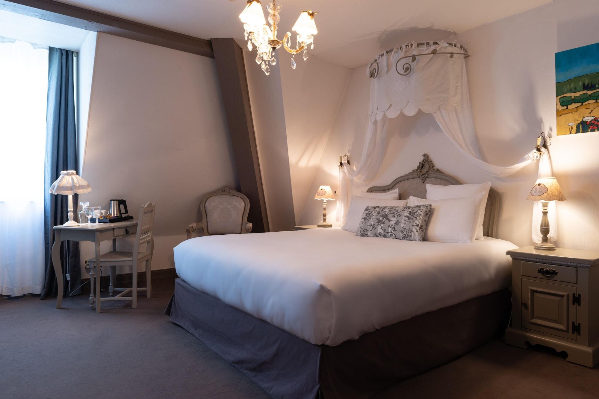Hotel The Originals Domaine de Beaupré - Room Service Disponible Guebwiller Exterior foto