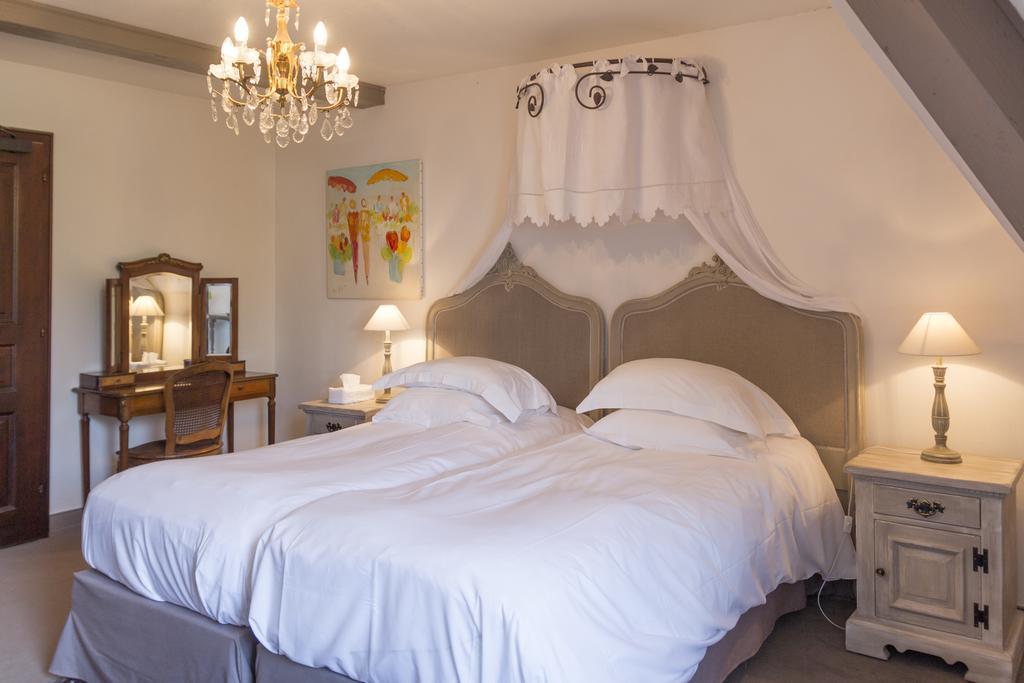 Hotel The Originals Domaine de Beaupré - Room Service Disponible Guebwiller Exterior foto